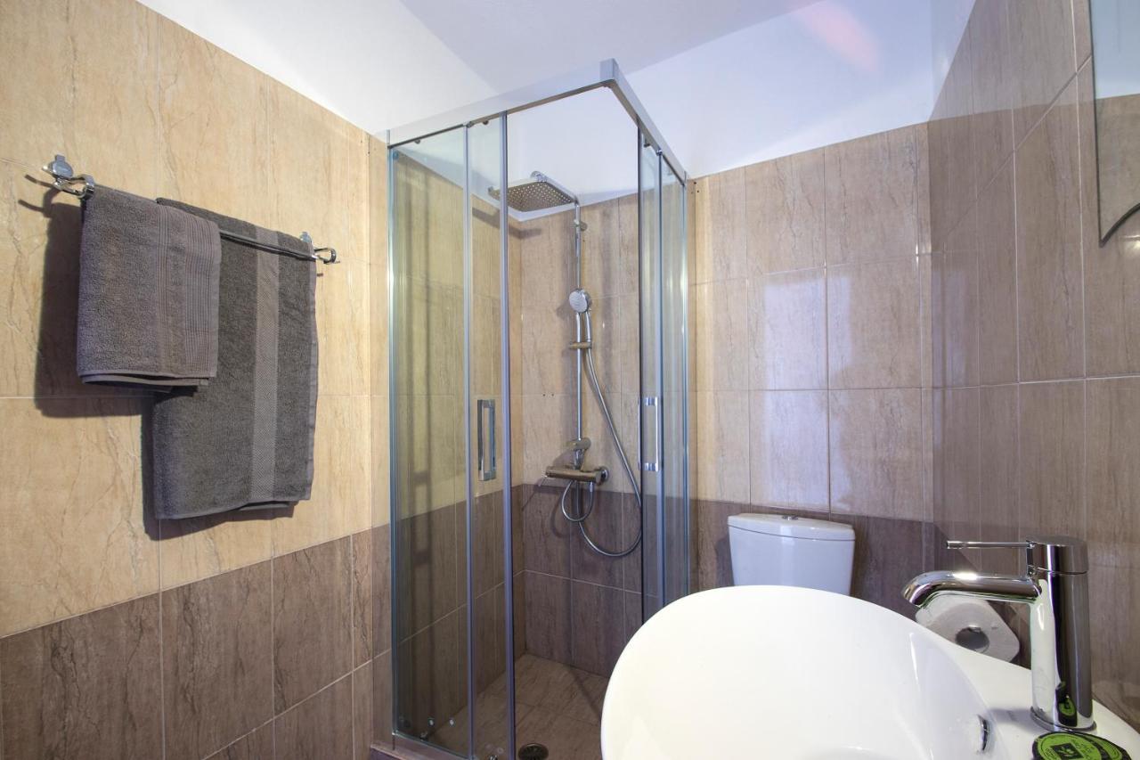 D & E Apartments Skiathos Exterior foto